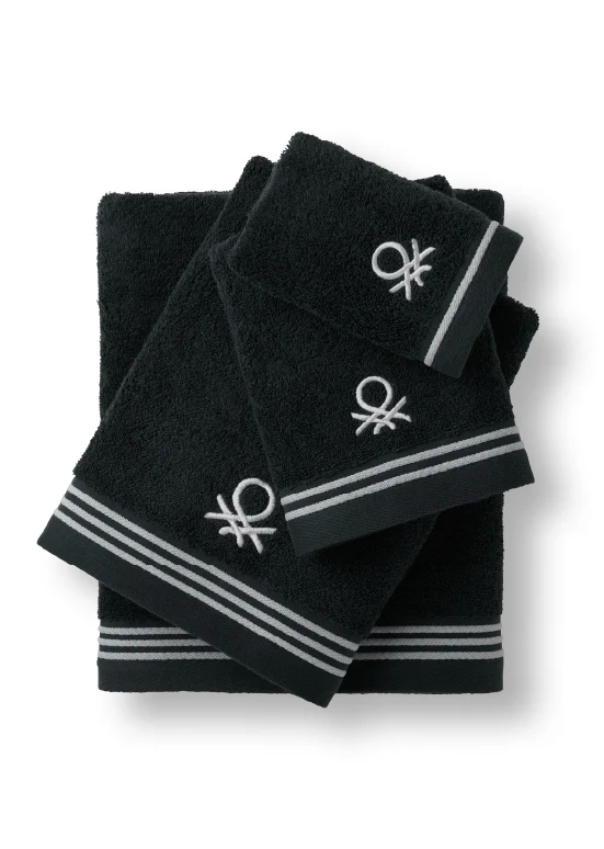 סדרת Classic Benetton , מגבות חלקות עם רקמת לוגו אלגנטית - שחור