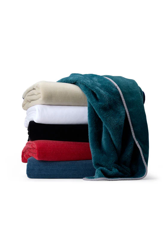שמיכת חורף שניל Benetton - שחור - Image 3